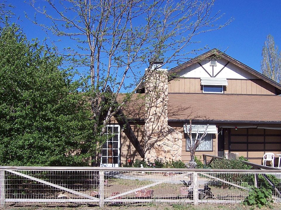 Great neighborhood, great neighbors, quiet, bargain price!!