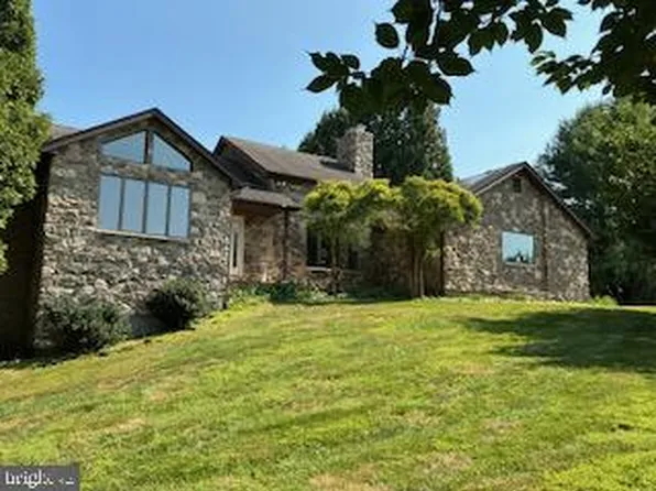 13800 Cripplegate Rd, Phoenix, MD 21131