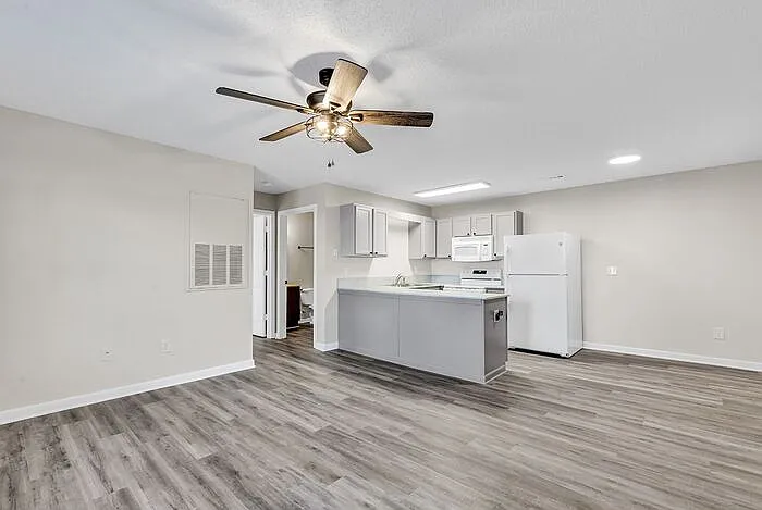 3687 Claypond Rd #D — Photo 14