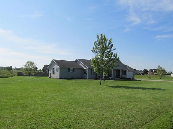 2nd image of 1001 Ashley Ln