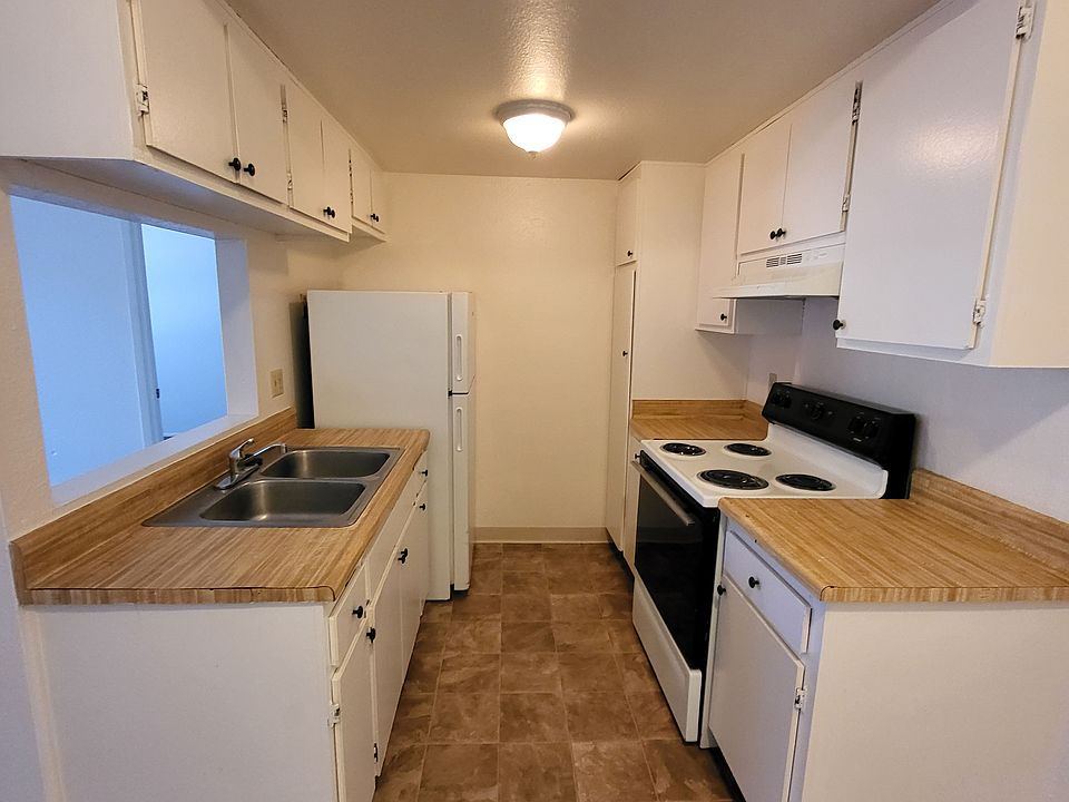 1st image of 242 Euclid Ave APT G
