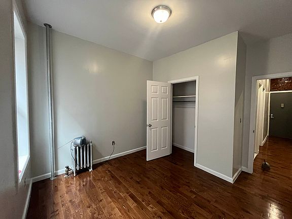 5th image of 551 W 170th St APT 45