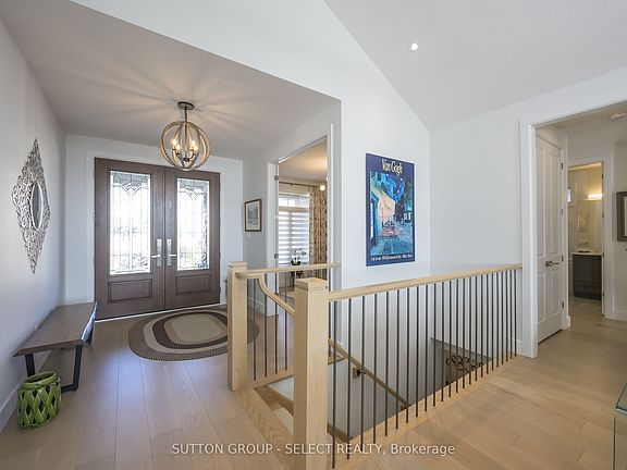 5th image of 723 Pondhaven Rd