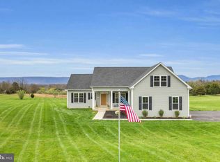 101 Hampstead Ct, Maurertown, VA 22644
