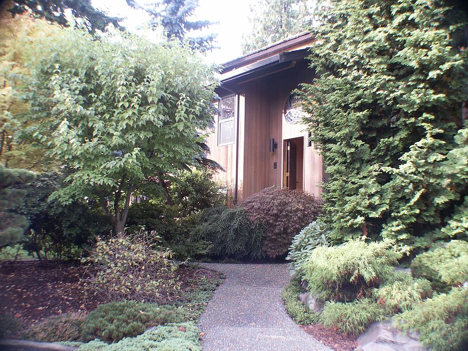 1st image of 20323 Marine View Dr SW