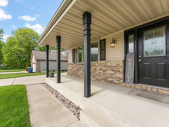 2nd image of 12613 Tall Oaks Dr