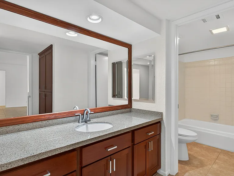 1050 E Ramon Rd #127 — Photo 7