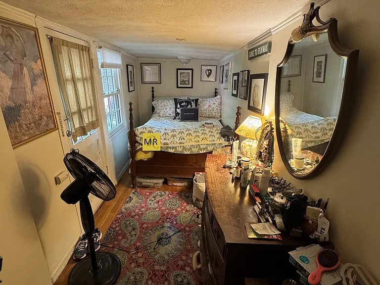 15 Joy St #1 — Photo 9