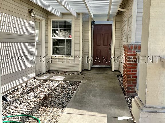 3rd image of 1188 Palomino Ct