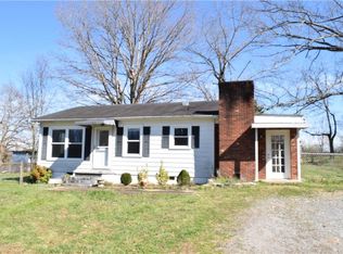 3264 N Maple Ln, Connelly Springs, NC 28612