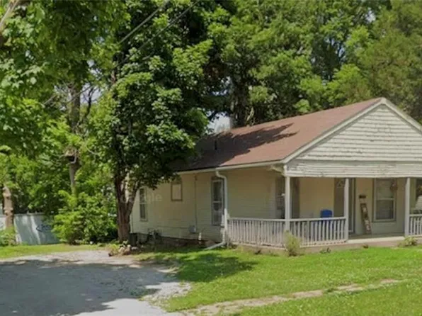 311 W Halsey St, Maryville, MO 64468