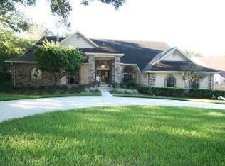 4513 Country Gate Ct, Valrico, FL 33596