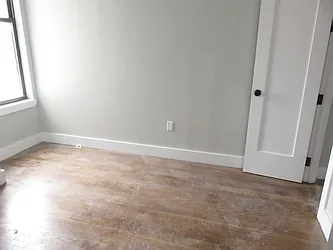 Rented by Rennit Inc.