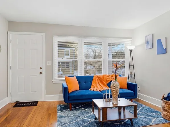 125 S Little Church St, Petersburg, VA 23803