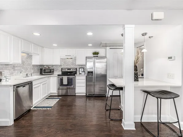1650 S Deframe Street #B6, Lakewood, CO 80228