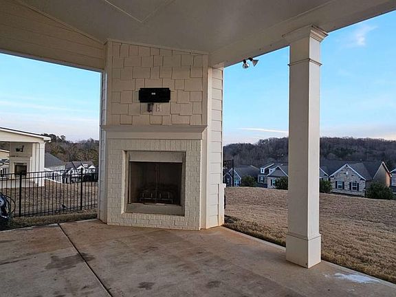 5th image of 1630 Branthaven Ln