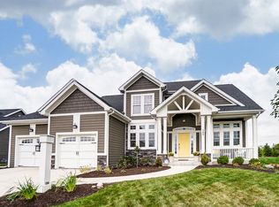 795 Perolla Dr, Fort Wayne, IN 46845