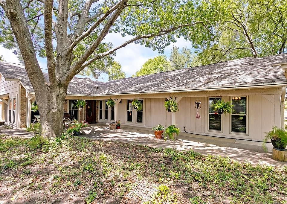 1st image of 6918 Dove Creek Dr