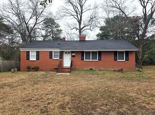 1917 Catawba St, Fayetteville, NC 28303