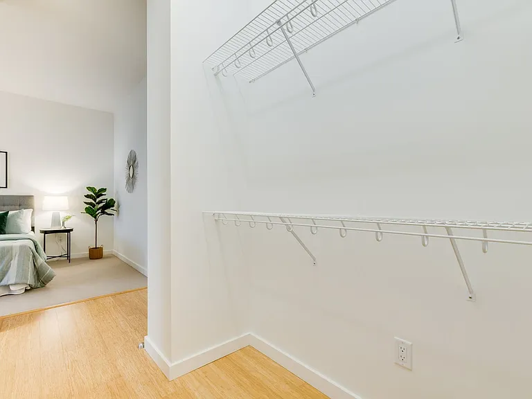1455 N Killingsworth St #417 — Photo 25