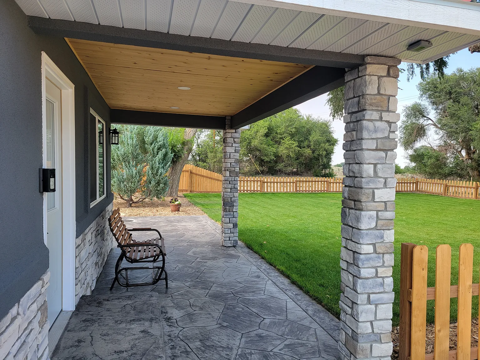 3 bed, 1700 sqft, $2,450 — Photo 3