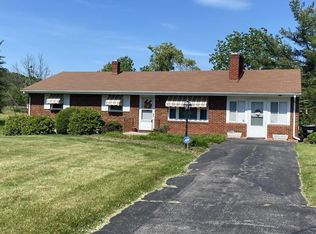 4758 Bandy Rd, Roanoke, VA 24014