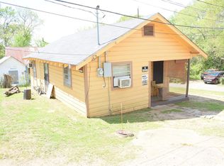 102 Dutch St, Nacogdoches, TX 75961