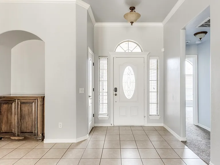 11166 Stoneridge Ln — Photo 2
