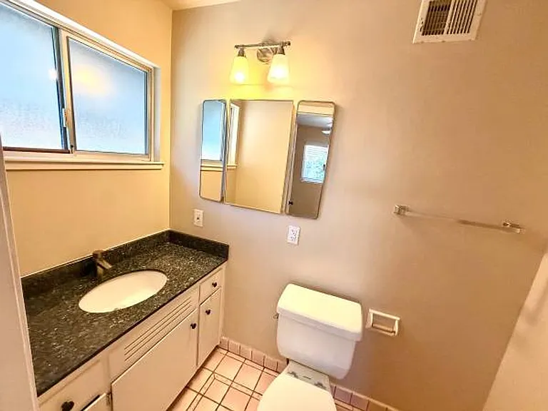 785 Duke Cir — Photo 21