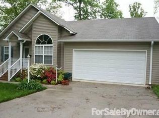 201 Sourwood Dr, Seneca, SC 29678