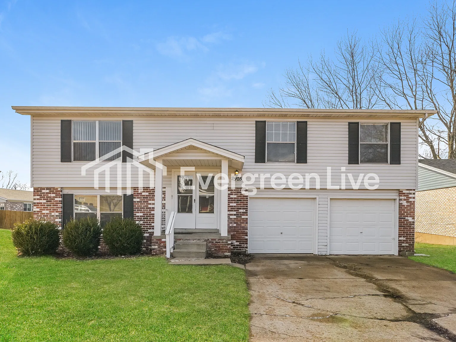 3 bed, 2.0 bath, 1100 sqft, $1,595 — Photo 1