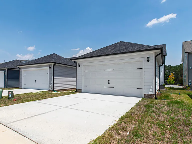 801 Portland Rose Dr — Photo 36