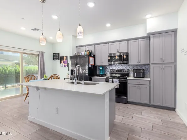 1851 E FRYE Road #103, Gilbert, AZ 85295