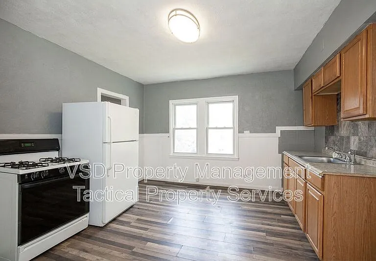 6924 Claasen Ave #UP — Photo 12