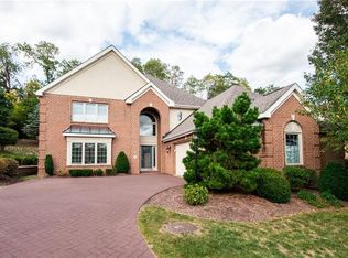 204 Prestonwood Ln, Mcmurray, PA