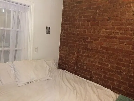 Rented by Village Living Realty | media 4