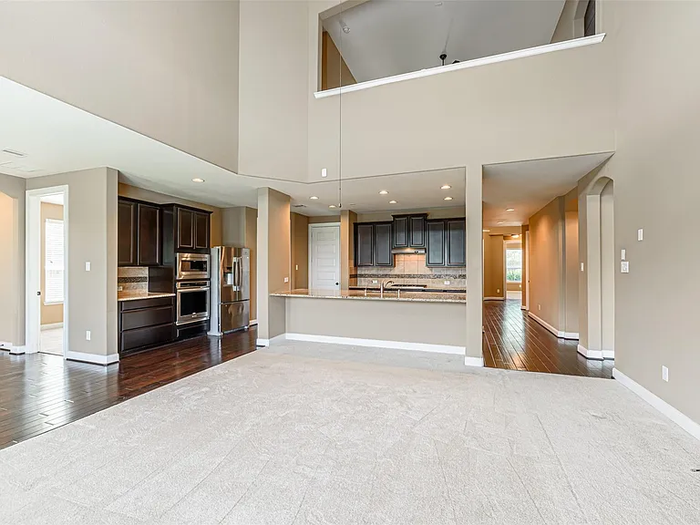 4607 Rockton Hills Ln — Photo 22