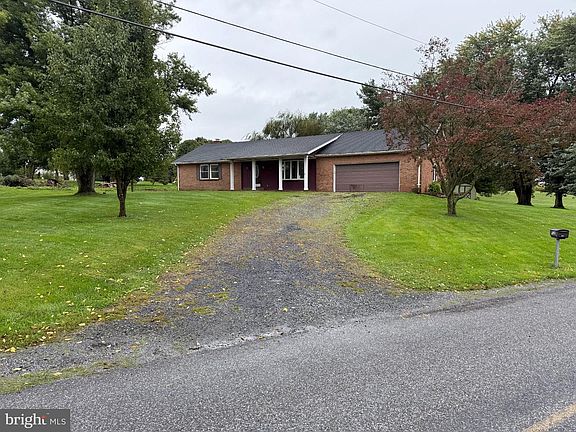 2nd image of 9520 Carlisle Rd