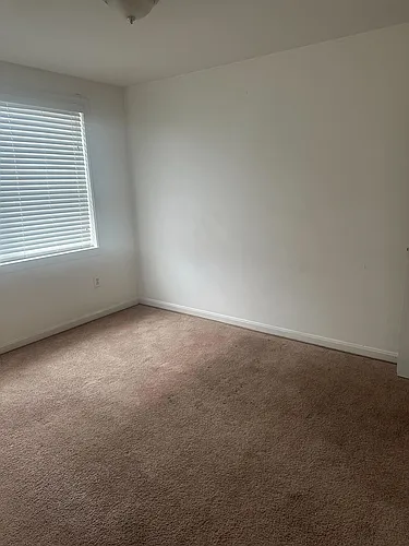 2301 Iverson St #2 Photo 1