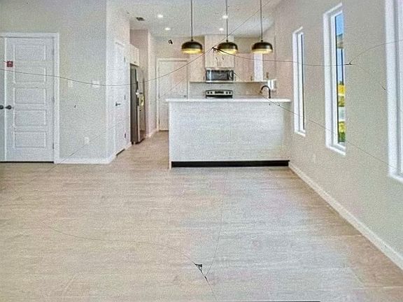 5th image of 5813 Northwestern Ave #2