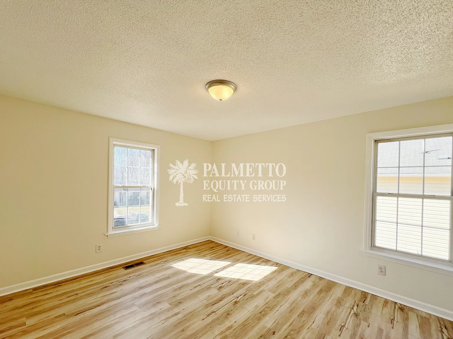 3 bed, $1,825 — Photo 4