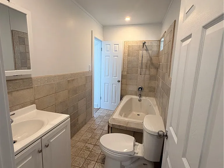 4508 7th Ave — Photo 19