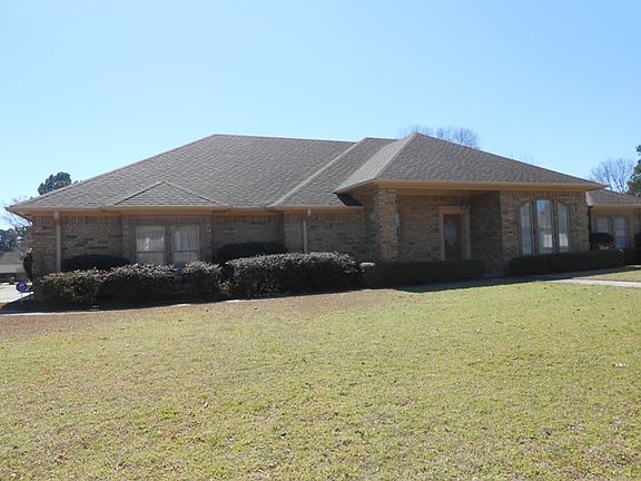 2nd image of 798 Brown Dr