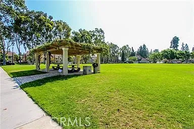 2 bed, 917 sqft, $2,900 — Photo 4