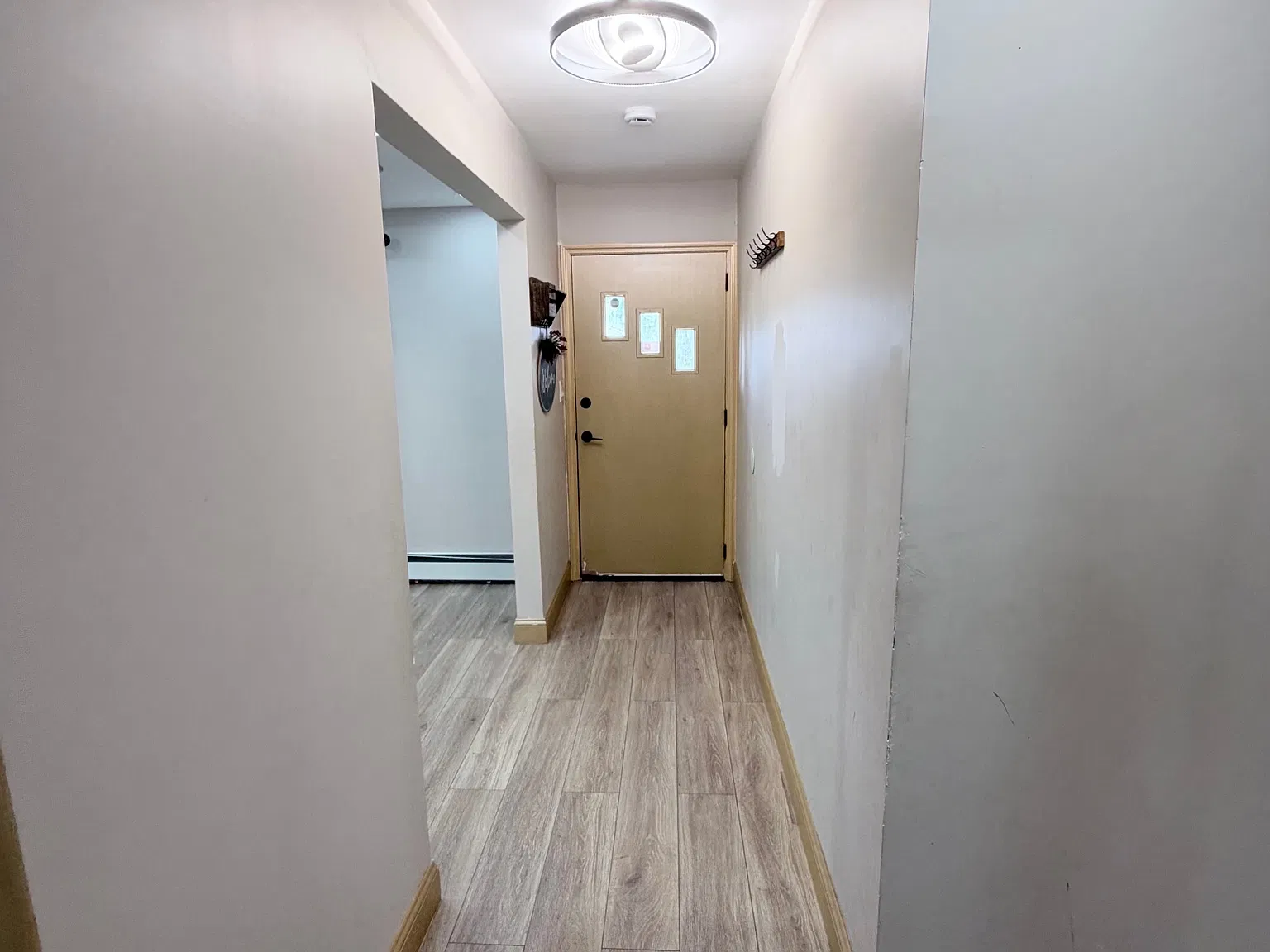 Troscher Ln, Bethpage — Photo 4