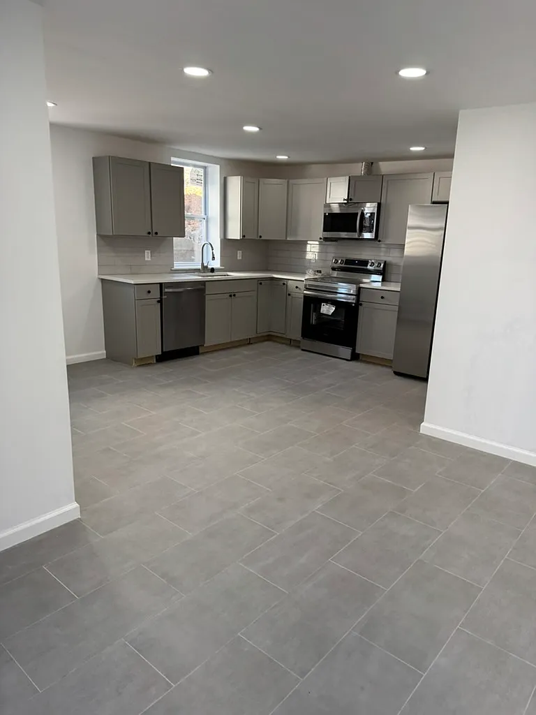 1 bed, 550 sqft, $1,450 — Photo 3