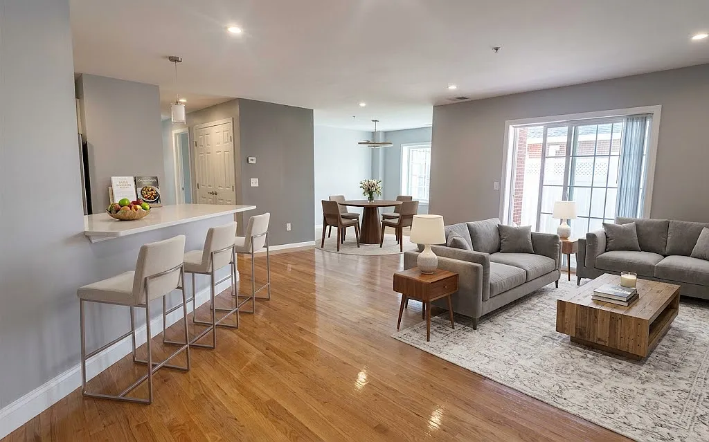 2 bed, 1236 sqft, $3,800 — Photo 2