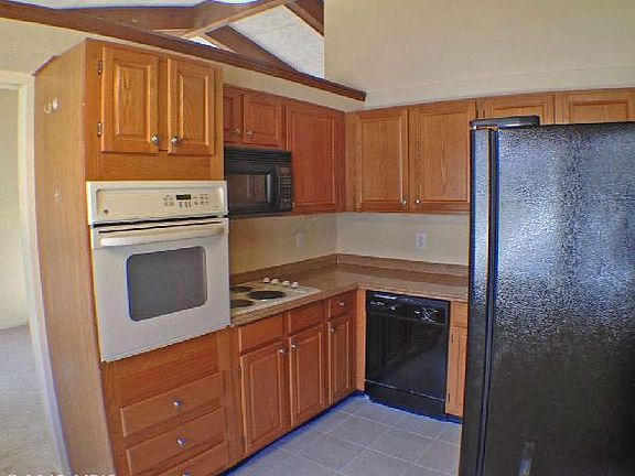 4th image of 3244 Glen Eagles Dr #103-A