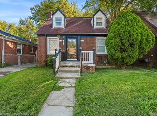 18638 Barlow St, Detroit, MI 48205