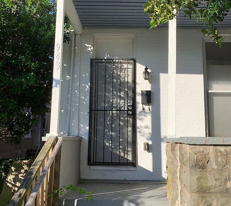 1st image of 943 Homestead St